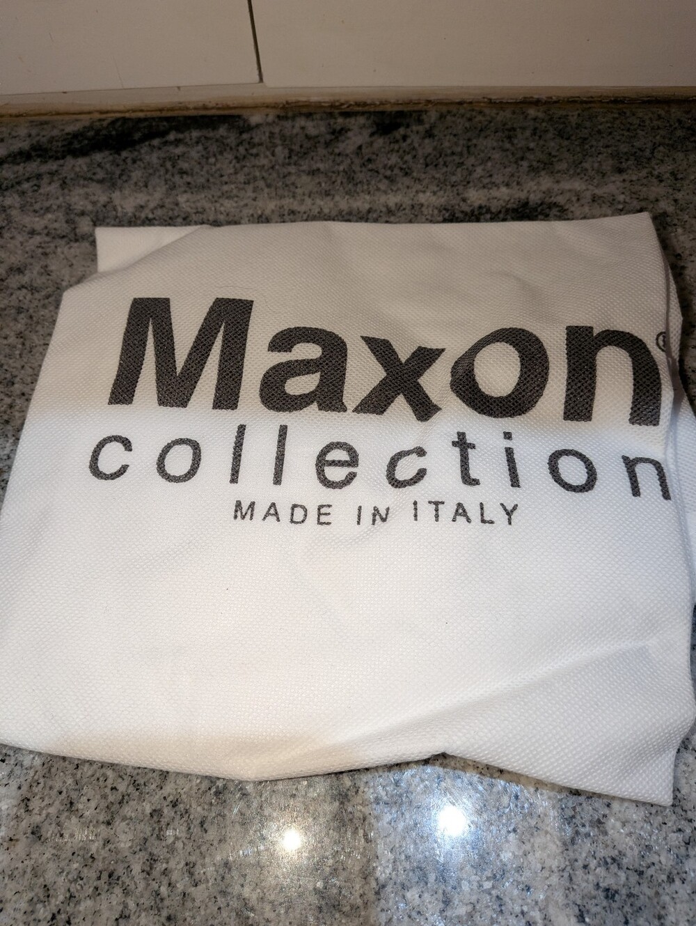Maxon Collection Nappa Texas Leather Shoulder Bag Col. Chivas Camel NWT - Picture 12 of 12